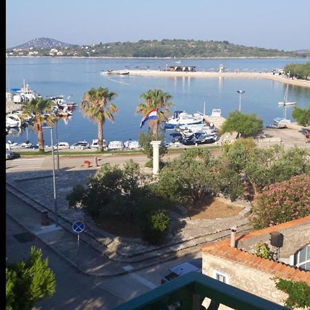 Apartments Lorio Vodice Exteriör bild